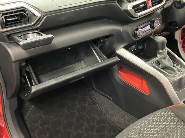ロッキーＧ下取車　ナビ　ＴＶ　全周囲カメラ　ドラレコ　ＥＴＣ　タ−ボ　ブルートゥース　アダプティブクルーズコントロール　衝突被害軽減システム　車線逸脱警報　記録簿　盗難防止装置　シートヒーター　スマートキー（長崎県）の中古車