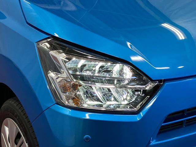 ミライースＸ　ＳＡIII届出済未使用車　元展示車　衝突被害軽減システム　１オーナー　禁煙　車線逸脱警報　アイドリングストップ　運転席エアバッグ　助手席エアバッグ　ＬＥＤヘッドランプ　オートハイビーム　キーレス　オートライト（長崎県）の中古車