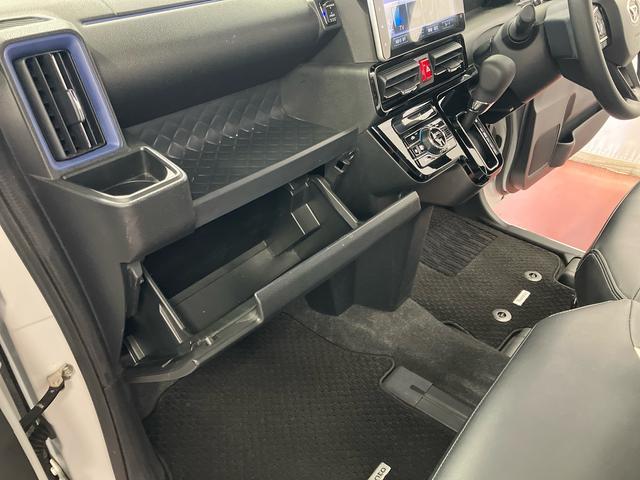 タントカスタムＸスタイルセレクション下取車　ナビ　パノラマカメラ　ＴＶ　衝突被害軽減システム　ブルートゥース　レーンキープ　オートライト　アイドリングストップ　シートヒーター　ＤＶＤ　ＬＥＤヘッドランプ　スマートキー　ＥＴＣ　ドラレコ（長崎県）の中古車