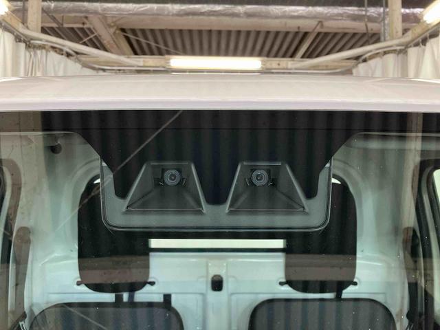 ハイゼットトラックスタンダード　農用スペシャル届出済未使用車　元展示車　４ＷＤ　マニュアル車　衝突被害軽減システム　アイドリングストップ　運転席エアバッグ　助手席エアバッグ　レーンキープアシスト　誤発進抑制機能　オートマチックハイビーム　パワステ（長崎県）の中古車