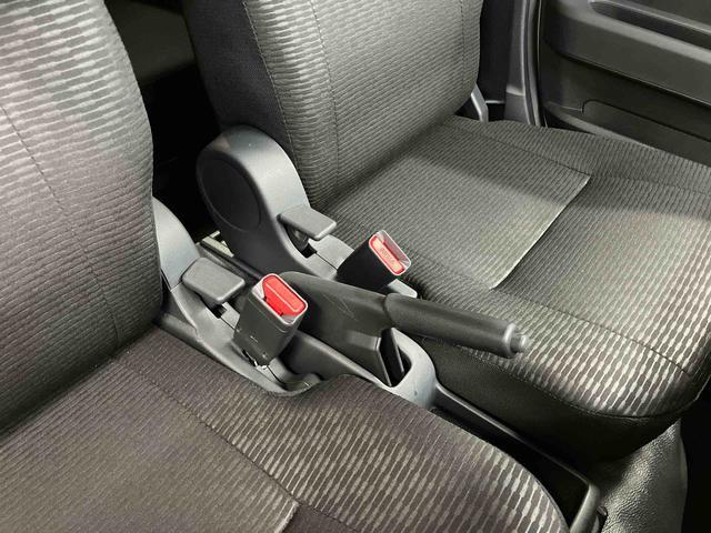 ハイゼットカーゴDX1オーナー 衝突安全ボディ キーレスキー 両側スライドドア アイドリングストップ オートマチックハイビーム ESC オートライト 記録簿 レーンアシスト 運転席エアバッグ 助手席エアバッグ ABS(長崎県)の中古車