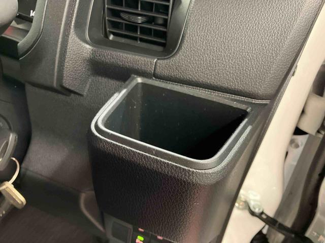 ハイゼットカーゴDX1オーナー 衝突安全ボディ キーレスキー 両側スライドドア アイドリングストップ オートマチックハイビーム ESC オートライト 記録簿 レーンアシスト 運転席エアバッグ 助手席エアバッグ ABS(長崎県)の中古車