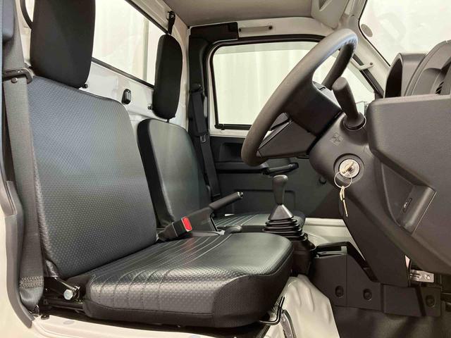 ハイゼットトラックスタンダード　農用スペシャル１オーナー　４ＷＤ　マニュアル車　衝突被害軽減システム　レーンキープアシスト　誤発信抑制制御　運転席エアバッグ　助手席エアバック　誤発進抑制機能　オートライト　オートマチックハイビーム　ＡＢＳ（長崎県）の中古車