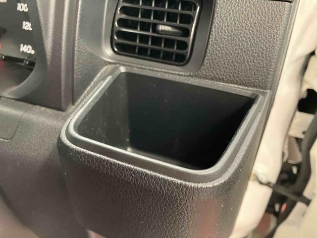 ハイゼットトラックスタンダード　農用スペシャル１オーナー　４ＷＤ　マニュアル車　衝突被害軽減システム　レーンキープアシスト　誤発信抑制制御　運転席エアバッグ　助手席エアバック　誤発進抑制機能　オートライト　オートマチックハイビーム　ＡＢＳ（長崎県）の中古車