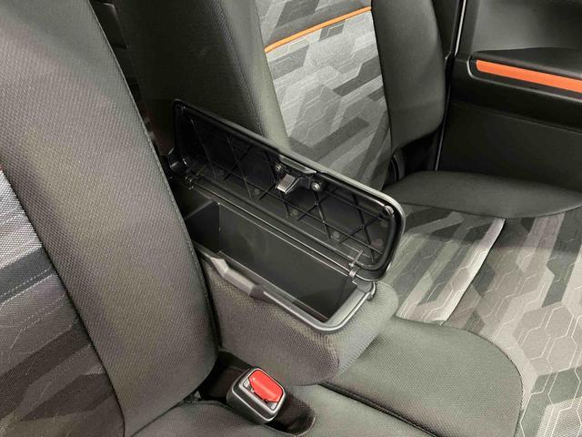 タントファンクロス元試乗車　衝突被害軽減システム　両側電動スライドドア　シートヒーター　１オーナー　オートライト　レーンキープアシスト　ＬＥＤヘッドライト　スマートキー　オートマチックハイビーム　ベンチシート　アルミ（長崎県）の中古車