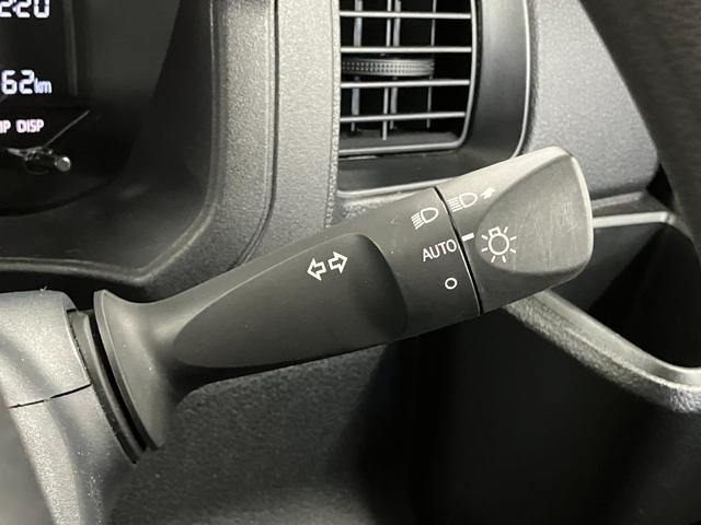 ハイゼットカーゴDX4WD 1オーナー 衝突安全ボディ キーレスキー 両側スライドドア アイドリングストップ オートマチックハイビーム オートライト レーンアシスト 運転席エアバッグ 助手席エアバッグ(長崎県)の中古車