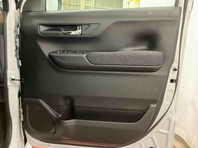 ムーヴＧディスプレイオーディオ　片側電動両側スライドドア　オートマチックハイビーム　ＬＥＤヘッドランプ　ＴＶ　ベンチシート　スマートキー　電動格納ミラー　バックカメラ　アイドリングストップ　オートライト（長崎県）の中古車