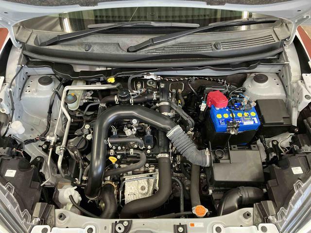 ロッキープレミアム下取車　ナビ　ブルートゥース　バックカメラ　ターボ車　盗難防止システム　アダプティブクルーズコントロール　ＬＥＤヘッドライト　オートマチックハイビーム　衝突被害軽減システム　車線逸脱警報　ドラレコ（長崎県）の中古車