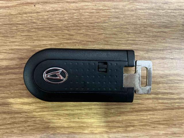 ムーヴキャンバスGメイクアップ SAII下取車 ナビ パノラマカメラ 盗難防止システム 点検記録簿 オーディオ 電動格納式ミラー USB 衝突安全ボディ オートライト ETC スマートキー レーンアシスト LEDヘッドライト TV DVD(長崎県)の中古車