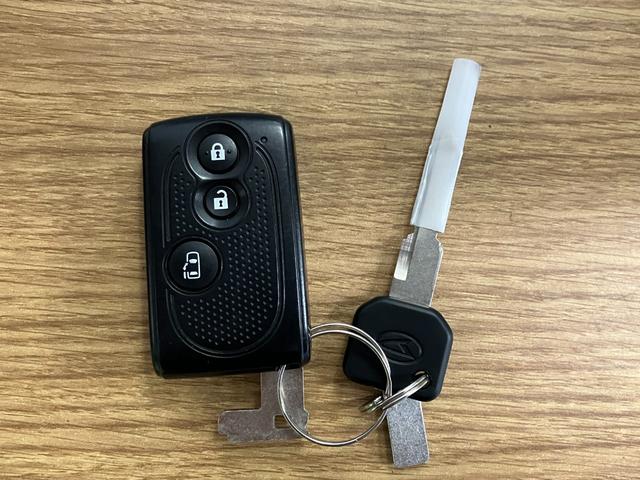 タントカスタムＸ　ＳＡ下取車　ナビ＆ＴＶ　バックカメラ付き　誤発進抑制　点検記録簿　スマ−トキ−　ＬＥＤへッドライト　ブルートゥース　片側電動両側スライドドア　オートライト　ベンチシート　衝突安全ボディ（長崎県）の中古車