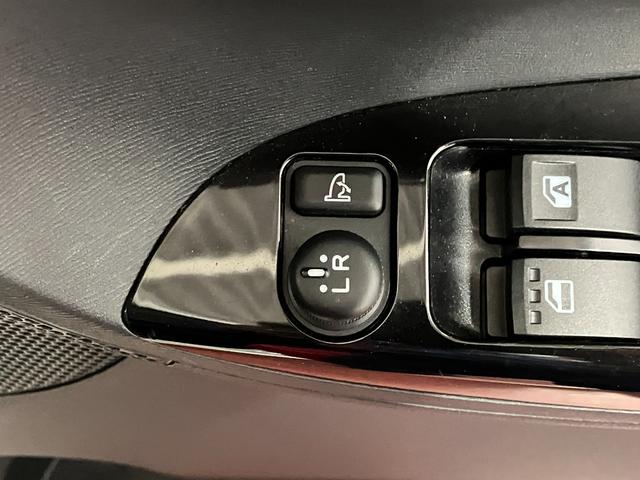 タントカスタムＸ　ＳＡ下取車　ナビ＆ＴＶ　バックカメラ付き　誤発進抑制　点検記録簿　スマ−トキ−　ＬＥＤへッドライト　ブルートゥース　片側電動両側スライドドア　オートライト　ベンチシート　衝突安全ボディ（長崎県）の中古車