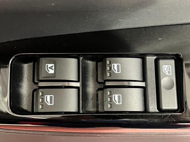 タントカスタムＸ　ＳＡ下取車　ナビ＆ＴＶ　バックカメラ付き　誤発進抑制　点検記録簿　スマ−トキ−　ＬＥＤへッドライト　ブルートゥース　片側電動両側スライドドア　オートライト　ベンチシート　衝突安全ボディ（長崎県）の中古車