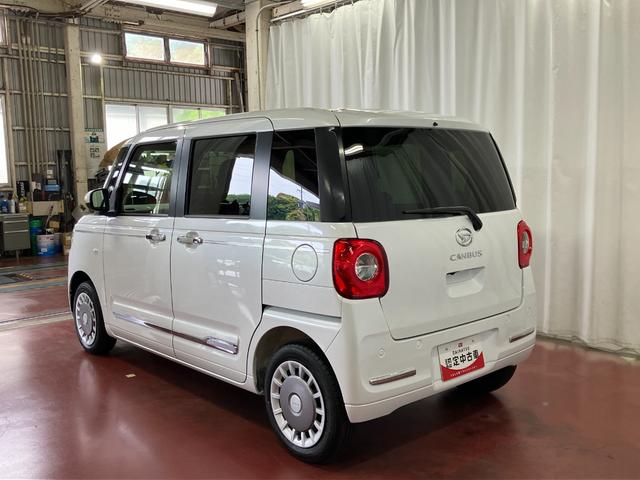 ムーヴキャンバスセオリーＧ届出済未使用車　元展示車　オートライト　衝突被害軽減システム　ＬＥＤヘッドランプ　シートヒーター　両側電動スライドドア　ベンチシート　スマートキー　レーンアシスト　衝突安全ボディ　禁煙　イモビライザー（長崎県）の中古車