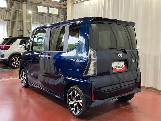 タントカスタムＸ届出済未使用車　元展示車　スマートキー　プッシュスタート　アイドリングストップ　両側電動スライドドア　衝突被害軽減システム　禁煙　ＬＥＤヘッドランプ　電動格納式ドアミラー　車線逸脱警報　シートヒーター（長崎県）の中古車