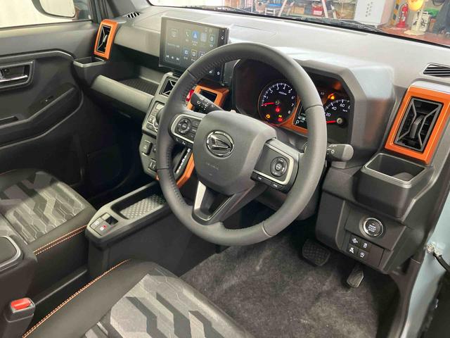 タフトＧ届出済未使用車　元展示車　ディスプレイオーディオ　ＬＥＤヘッドランプ　踏み間違え防止　バックカメラ　ＵＳＢ　アイドリングストップ　シートヒーター　ＴＶ　スマートキー　電動格納ミラー　サンルーフ　禁煙（長崎県）の中古車