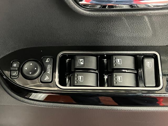 タントカスタムＸスタイルセレクション下取車　ナビ　全周囲カメラ　ドライブレコーダー　ＴＶ　ブルートゥース　車線逸脱警告　衝突被害軽減システム　電動格納式ドアミラー　アイドリングストップ　ＬＥＤヘッドランプ　シートヒーター　オートライト（長崎県）の中古車