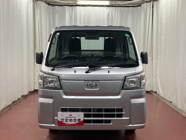 ハイゼットトラックスタンダード届出済未使用車　元展示車　２ＷＤ　マニュアル車　禁煙　ワンオーナー　レーンキープアシスト　衝突被害軽減システム　エアコン　パワーステアリング　運転席エアバッグ　助手席エアバッグ　アイドリングストップ（長崎県）の中古車