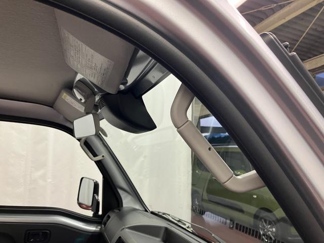 ハイゼットトラックスタンダード届出済未使用車　元展示車　２ＷＤ　マニュアル車　禁煙　ワンオーナー　レーンキープアシスト　衝突被害軽減システム　エアコン　パワーステアリング　運転席エアバッグ　助手席エアバッグ　アイドリングストップ（長崎県）の中古車