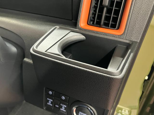 タントファンクロス届出済未使用車　元展示車　シートヒーター　誤発進抑制装置　１オーナー　オートマチックハイビーム　禁煙　両側電動スライドドア　ＬＥＤヘッドランプ　車線逸脱警報　オートライト　スマートキー　ベンチシート（長崎県）の中古車