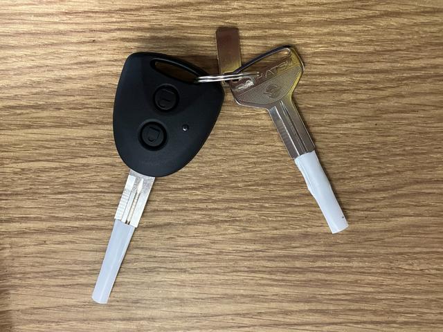 ミライースＸ　ＳＡIII届出済未使用車　元展示車　衝突被害軽減システム　電動格納ミラー　レーンキープアシスト　安全ボディ　運転席エアバッグ　助手席エアバッグ　１オーナー　ＬＥＤヘッドランプ　オートハイビーム　キーレスキー（長崎県）の中古車