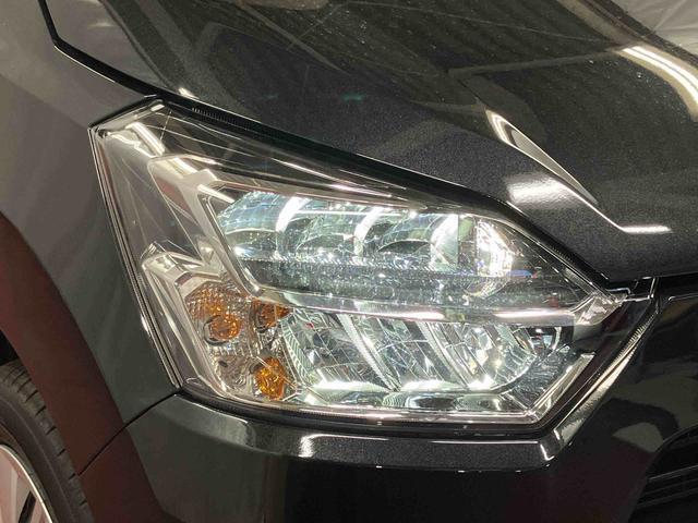 ミライースＸ　ＳＡIII届出済未使用車　元展示車　衝突被害軽減システム　電格格納ミラー　衝突安全ボディ　運転席エアバッグ　助手席エアバック　点検記録簿付　ＬＥＤヘッドランプ　キーレスキー　オートライト　アイドリングストップ（長崎県）の中古車
