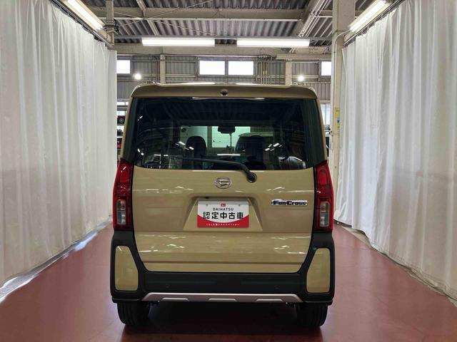 タントファンクロスターボ届出済未使用車　元展示車　１オーナー　ターボ　アイドリングストップ　禁煙　スマートキー　ＬＥＤヘッドランプ　シートヒーター　衝突被害軽減システム　車線逸脱警報　オートライト　オートマチックハイビーム（長崎県）の中古車