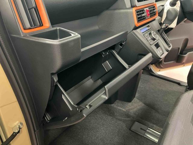 タントファンクロスターボ届出済未使用車　元展示車　１オーナー　ターボ　アイドリングストップ　禁煙　スマートキー　ＬＥＤヘッドランプ　シートヒーター　衝突被害軽減システム　車線逸脱警報　オートライト　オートマチックハイビーム（長崎県）の中古車