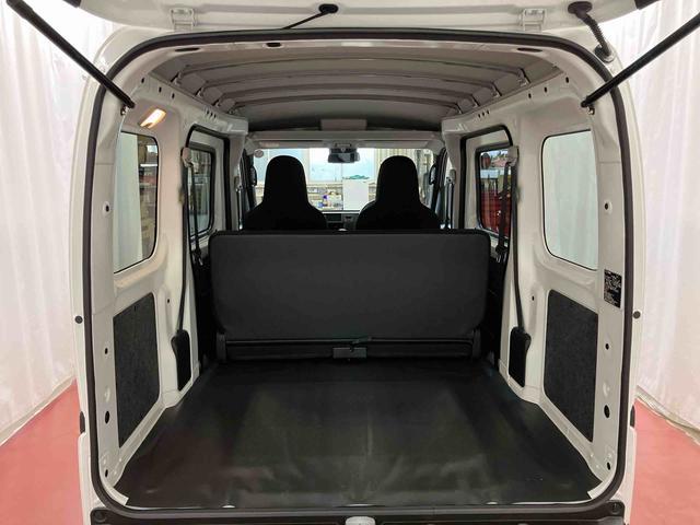 ハイゼットカーゴＤＸ元展示車　衝突安全ボディ　キーレス　両側スライドドア　アイドリングストップ　オートライト　オートマチックハイビーム　ＥＳＣ　レーンアシスト　運転席エアバッグ　助手席エアバッグ　ＡＢＳ（長崎県）の中古車
