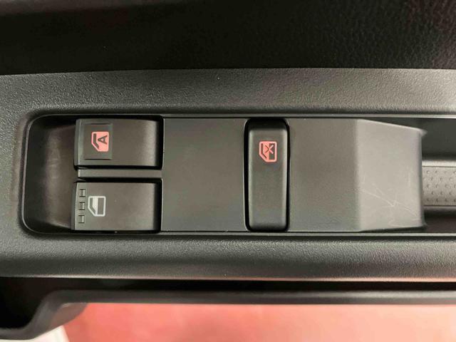 ハイゼットカーゴＤＸ元展示車　衝突安全ボディ　キーレス　両側スライドドア　アイドリングストップ　オートライト　オートマチックハイビーム　ＥＳＣ　レーンアシスト　運転席エアバッグ　助手席エアバッグ　ＡＢＳ（長崎県）の中古車