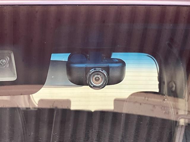 タントカスタムＸ　トップエディションリミテッドＳＡIII下取車　ナビ　パノラマモニター　ドライブレコーダー　運転席シートヒーター　衝突被害軽減システム　レーンアシスト　両側電動スライドドア　Ｂｌｕｅｔｏｏｔｈ　フルセグＴＶ　ＬＥＤヘッドランプ　スマートキー（長崎県）の中古車