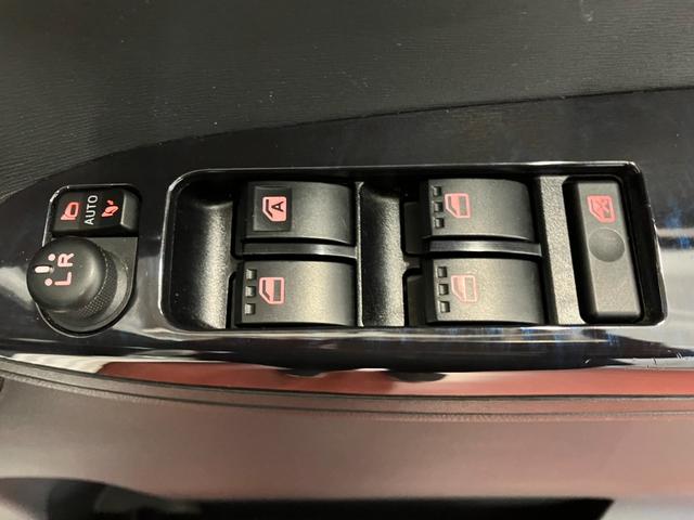 タントカスタムＸ　トップエディションリミテッドＳＡIII下取車　ナビ　パノラマモニター　ドライブレコーダー　運転席シートヒーター　衝突被害軽減システム　レーンアシスト　両側電動スライドドア　Ｂｌｕｅｔｏｏｔｈ　フルセグＴＶ　ＬＥＤヘッドランプ　スマートキー（長崎県）の中古車