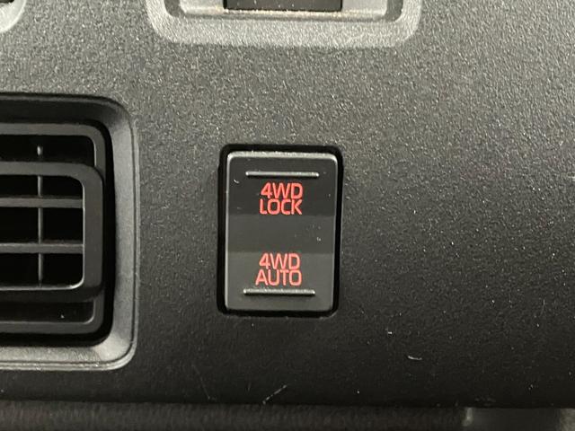 ハイゼットカーゴDX4WD 1オーナー 衝突安全ボディ キーレスキー 両側スライドドア アイドリングストップ オートマチックハイビーム オートライト レーンアシスト 運転席エアバッグ 助手席エアバッグ(長崎県)の中古車