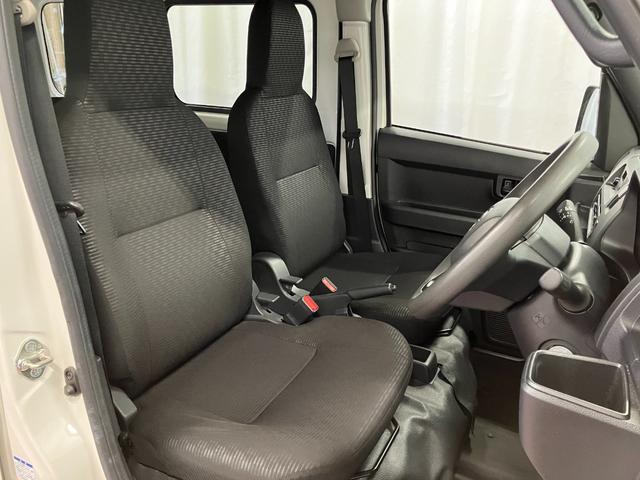 ハイゼットカーゴDX4WD 1オーナー 衝突安全ボディ キーレスキー 両側スライドドア アイドリングストップ オートマチックハイビーム オートライト レーンアシスト 運転席エアバッグ 助手席エアバッグ(長崎県)の中古車