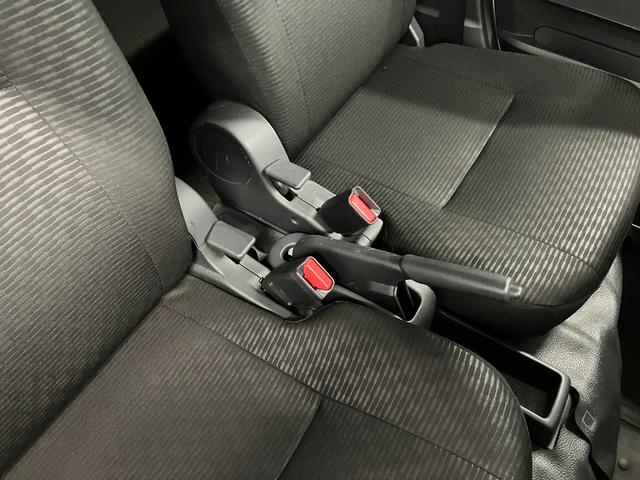 ハイゼットカーゴDX4WD 1オーナー 衝突安全ボディ キーレスキー 両側スライドドア アイドリングストップ オートマチックハイビーム オートライト レーンアシスト 運転席エアバッグ 助手席エアバッグ(長崎県)の中古車