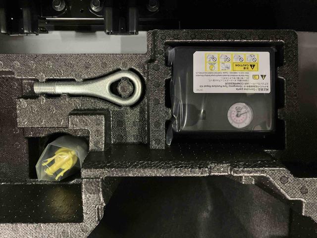 ムーヴＧ届出済未使用車　元展示車　オートマチックハイビーム　ＬＥＤヘッドランプ　電動格納ミラー　アイドリングストップ　レーンアシスト　オートライト　スマートキー　プッシュスタート　衝突被害軽減システム（長崎県）の中古車