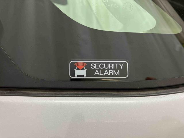 ムーヴＧ届出済未使用車　元展示車　オートマチックハイビーム　ＬＥＤヘッドランプ　電動格納ミラー　アイドリングストップ　レーンアシスト　オートライト　スマートキー　プッシュスタート　衝突被害軽減システム（長崎県）の中古車