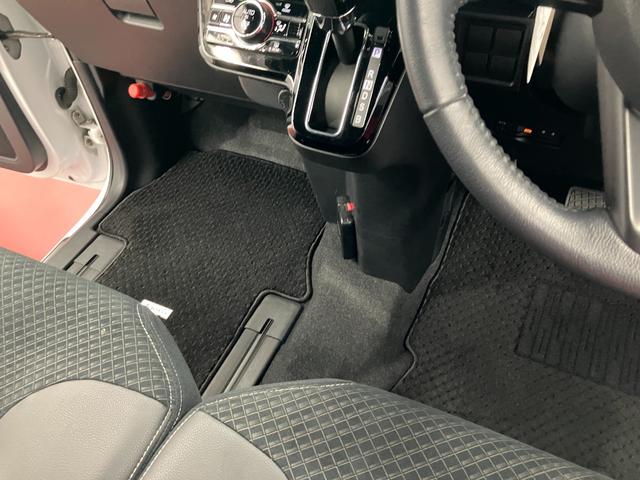 タントカスタムＲＳ下取車　ターボ　メモリーナビ　バックカメラ　両側電動スライドドア　レーンキープアシスト　アイドリングストップ　ＴＶ　ブルートゥース　電動格納ミラー　ＥＴＣ　ドライブレコーダー　ＬＥＤヘッドランプ（長崎県）の中古車