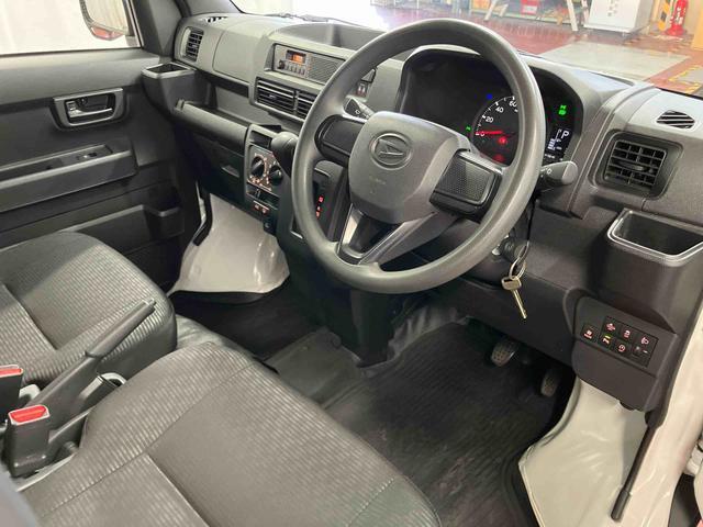 ハイゼットカーゴＤＸ４ＷＤ　アイドリングストップ　レーンキープアシスト　運転席エアバッグ　助手席エアバッグ　１オーナー車　オートマチックハイビーム　記録簿　オートライト　ＡＢＳ　衝突安全ボディ　衝突被害軽減システム（長崎県）の中古車