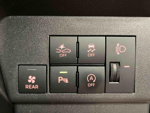 ハイゼットカーゴＤＸ４ＷＤ　アイドリングストップ　レーンキープアシスト　運転席エアバッグ　助手席エアバッグ　１オーナー車　オートマチックハイビーム　記録簿　オートライト　ＡＢＳ　衝突安全ボディ　衝突被害軽減システム（長崎県）の中古車