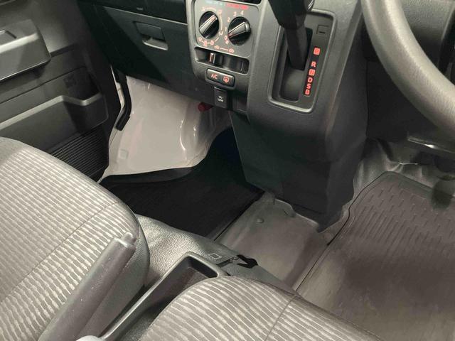 ハイゼットカーゴＤＸ４ＷＤ　アイドリングストップ　レーンキープアシスト　運転席エアバッグ　助手席エアバッグ　１オーナー車　オートマチックハイビーム　記録簿　オートライト　ＡＢＳ　衝突安全ボディ　衝突被害軽減システム（長崎県）の中古車