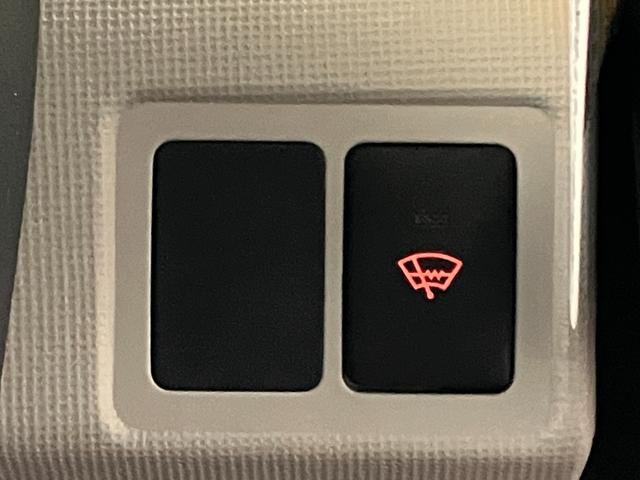 ムーヴキャンバスＧブラックアクセントＶＳ　ＳＡIII下取車　ナビ　ＴＶ　スマートキー　プッシュスタート　衝突被害軽減システム　ブルートゥース　両側電動スライドドア　シートヒーター　ＬＥＤヘッドランプ　レーンキープ　オートマチックハイビーム　オートライト（長崎県）の中古車