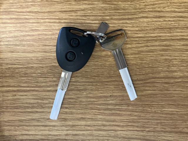 ミライースL SAIII1オーナー 衝突被害軽減システム レーンキープアシスト 誤発信抑制 横滑防止 オートライト オートマチックハイビーム 運転席エアバッグ 助手席エアバッグ アイドリングストップ ABS 衝突安全ボディ(長崎県)の中古車