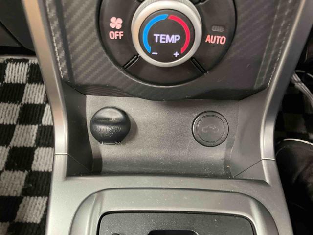 コペンエクスプレイ下取車　ナビ　シートヒーター　ブルートゥース　ドライブレコーダー　衝突安全ボディ　アイドリングストップ　スマートキー　ＬＥＤヘッドランプ　ＡＢＳ　運転席エアバッグ　助手席エアバッグ　アルミホイール（長崎県）の中古車