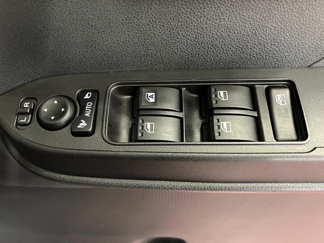 タントカスタムＸ元試乗車　９インチディスプレイオーディオ　バックカメラ　ＥＴＣ　前後ドライブレコーダー　アダプティブクルーズコントロール　シートヒーター　両側電動スライドドア　Ｂｌｕｅｔｏｏｔｈ　衝突被害軽減システム（長崎県）の中古車