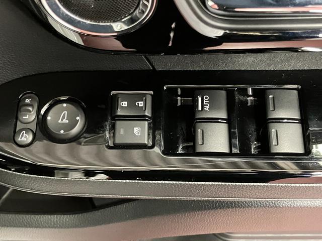 Ｎ−ＢＯＸカスタムＬターボ下取車　ナビ　前後ドラレコ　バックカメラ　ＥＴＣ　シートヒーター　Ｂｌｕｅｔｏｏｔｈ　フルセグＴＶ　ＤＶＤ　両側電動スライドドア　アダプティブクルーズコントロール　パドルシフト　ＬＥＤヘッドライト（長崎県）の中古車