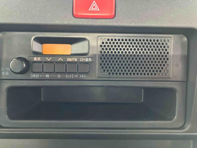 ハイゼットトラックスタンダード　農用スペシャルＳＡIIIｔ４ＷＤ　マニュアル車　ＬＥＤヘッドランプ　運転席エアバッグ　助手席エアバッグ　マニュアルエアコン　レーンアシスト　パワステ　ＡＢＳ　衝突被害軽減システム（長崎県）の中古車