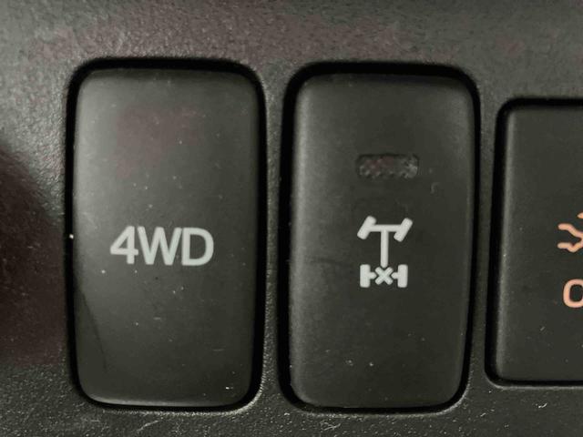 ハイゼットトラックスタンダード　農用スペシャルＳＡIIIｔ４ＷＤ　マニュアル車　ＬＥＤヘッドランプ　運転席エアバッグ　助手席エアバッグ　マニュアルエアコン　レーンアシスト　パワステ　ＡＢＳ　衝突被害軽減システム（長崎県）の中古車