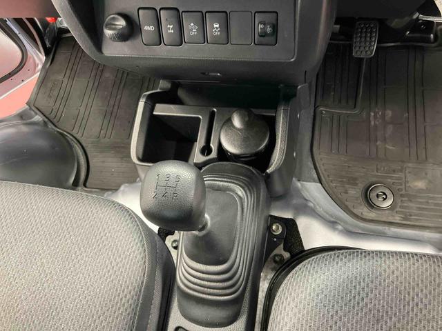 ハイゼットトラックスタンダード　農用スペシャルＳＡIIIｔ４ＷＤ　マニュアル車　ＬＥＤヘッドランプ　運転席エアバッグ　助手席エアバッグ　マニュアルエアコン　レーンアシスト　パワステ　ＡＢＳ　衝突被害軽減システム（長崎県）の中古車