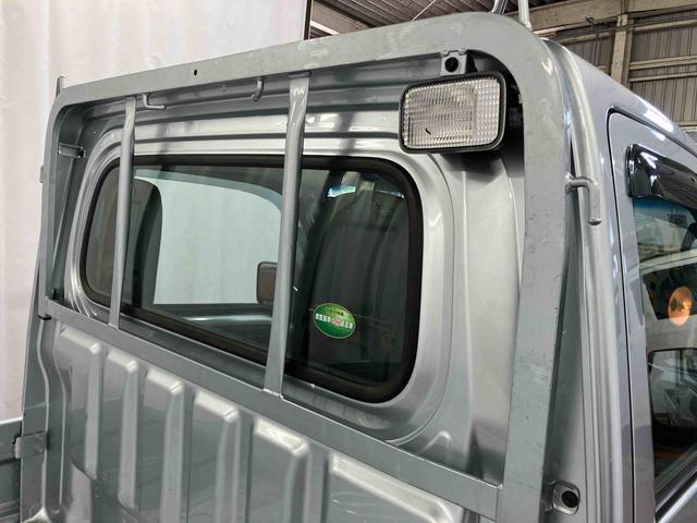 ハイゼットトラックスタンダード　農用スペシャルＳＡIIIｔ４ＷＤ　マニュアル車　ＬＥＤヘッドランプ　運転席エアバッグ　助手席エアバッグ　マニュアルエアコン　レーンアシスト　パワステ　ＡＢＳ　衝突被害軽減システム（長崎県）の中古車