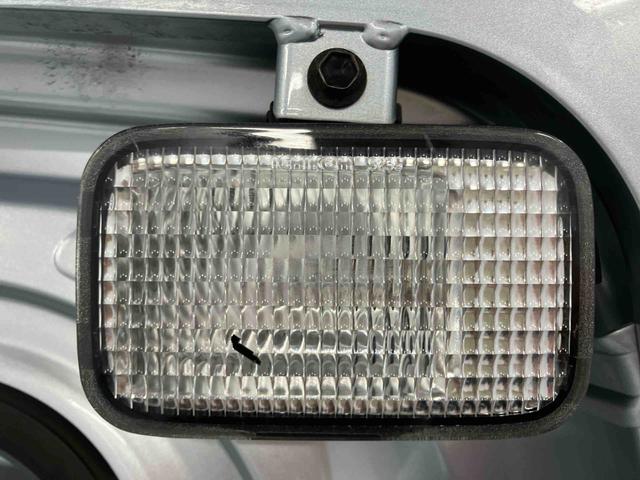 ハイゼットトラックスタンダード　農用スペシャルＳＡIIIｔ４ＷＤ　マニュアル車　ＬＥＤヘッドランプ　運転席エアバッグ　助手席エアバッグ　マニュアルエアコン　レーンアシスト　パワステ　ＡＢＳ　衝突被害軽減システム（長崎県）の中古車